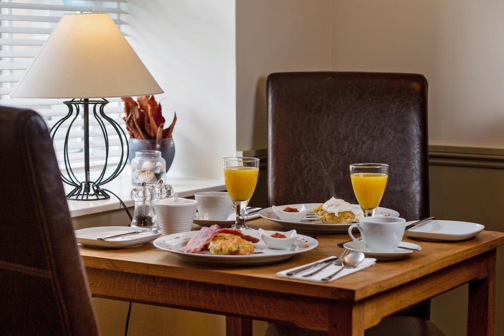 The Coach House Brecon Hotell Eksteriør bilde